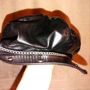 Black Hat with Chain